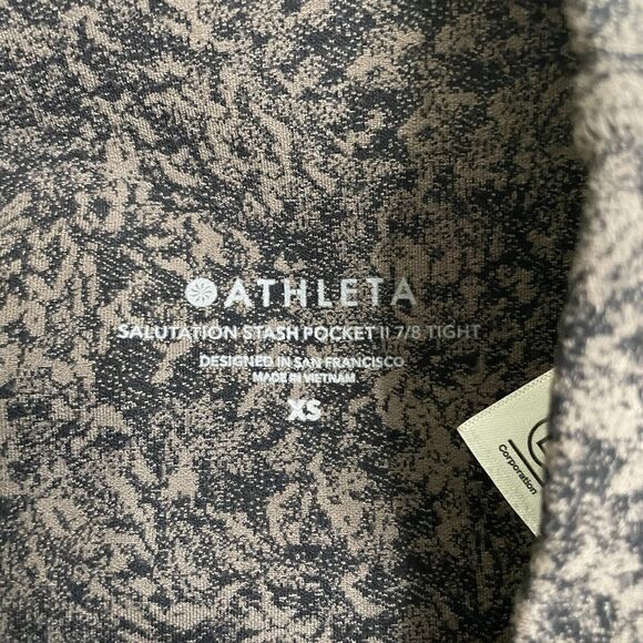 Athleta Salutation Stash Pocket II Textured 7/8 Tight, Coffee House XS #599741 - Picture 2 of 8